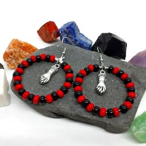 Mano Azabache Earrings